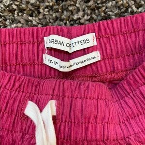 Corduroy urban outfitters pink shorts